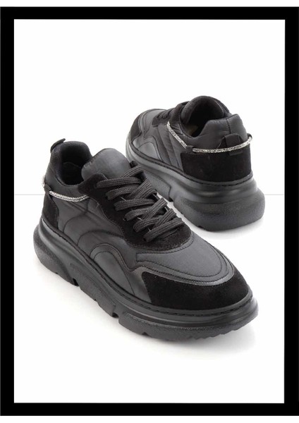 Siyah Siyah Paraşüt Kadın Sneaker K01791070367