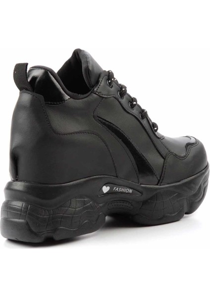 Siyah Kadın Sneaker K01932000709 fırsatları