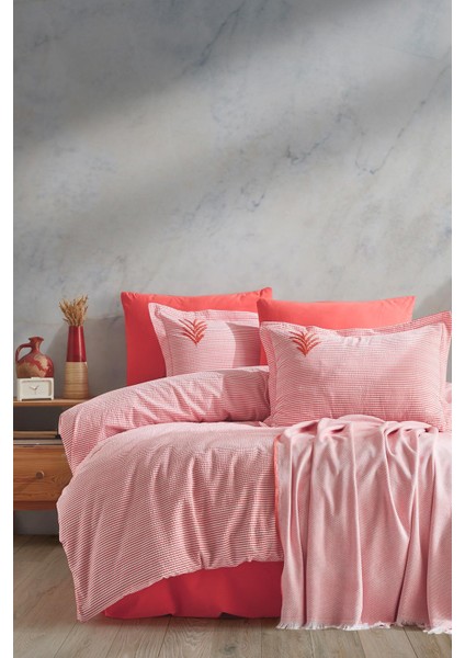 Maribell Çift Kişilik Pikeli Nevresim Takımı - Mercan