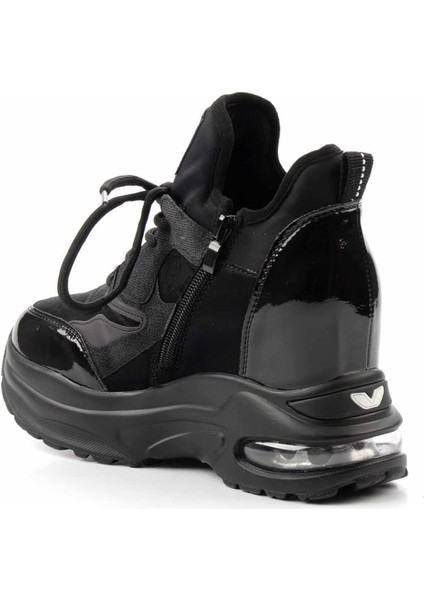 Siyah Rugan Leather Kadın Sneaker K01185300108 fırsatları