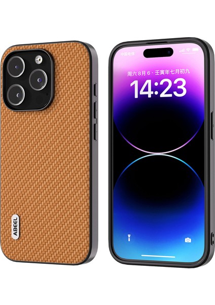 Iphone 15 Pro Pu Deri Kaplamalı Pc+Tpu Telefon Kılıfı Karbon Fiber Doku Kıyafet Anti-Slatch Kapak Işık Kahverengi (Yurt Dışından)