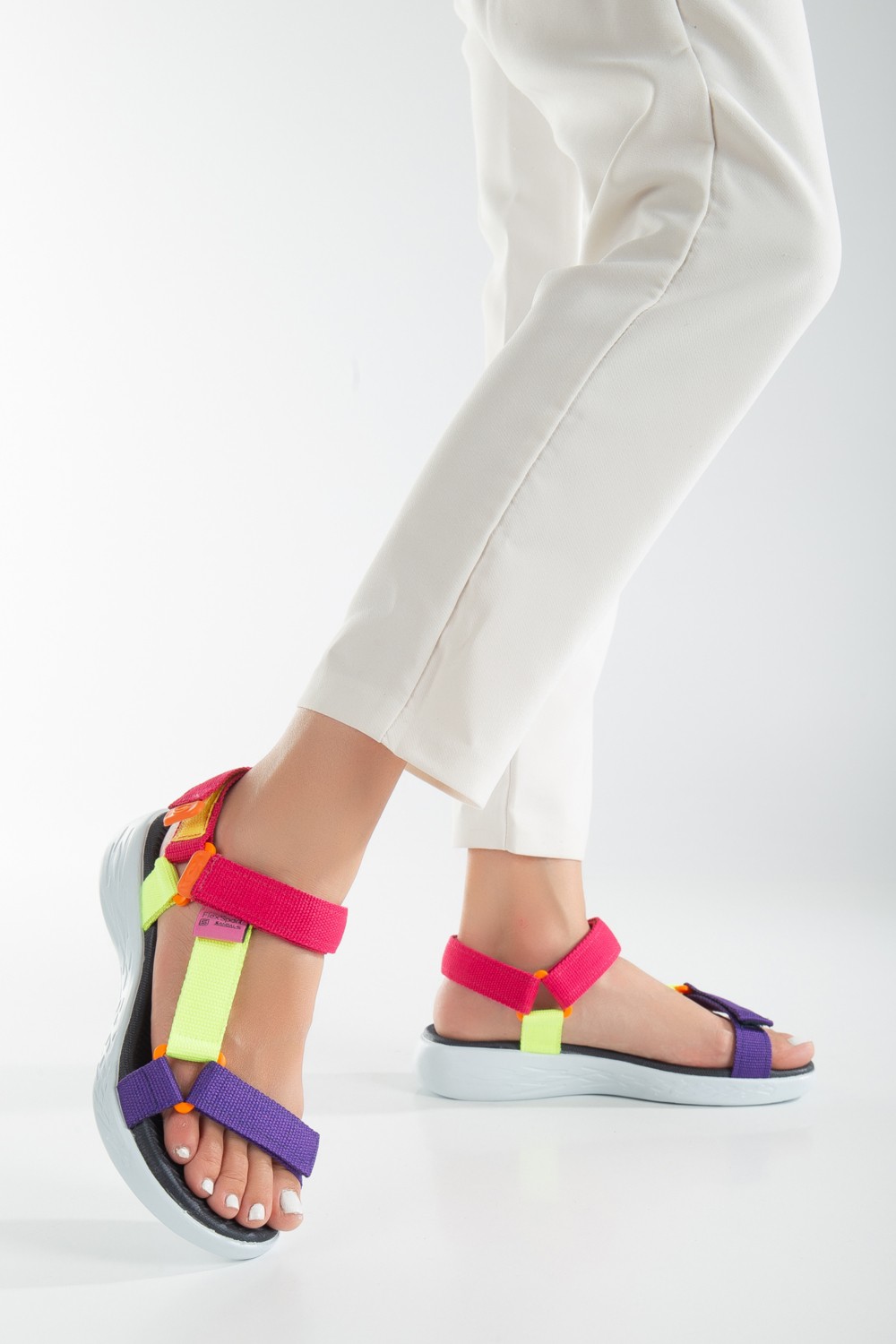 Sandal Spor Kadın Kısa Topuk Rahat Taban Cırtlı Günlük Spor Sandalet SS001-0158 Gri görsel 4