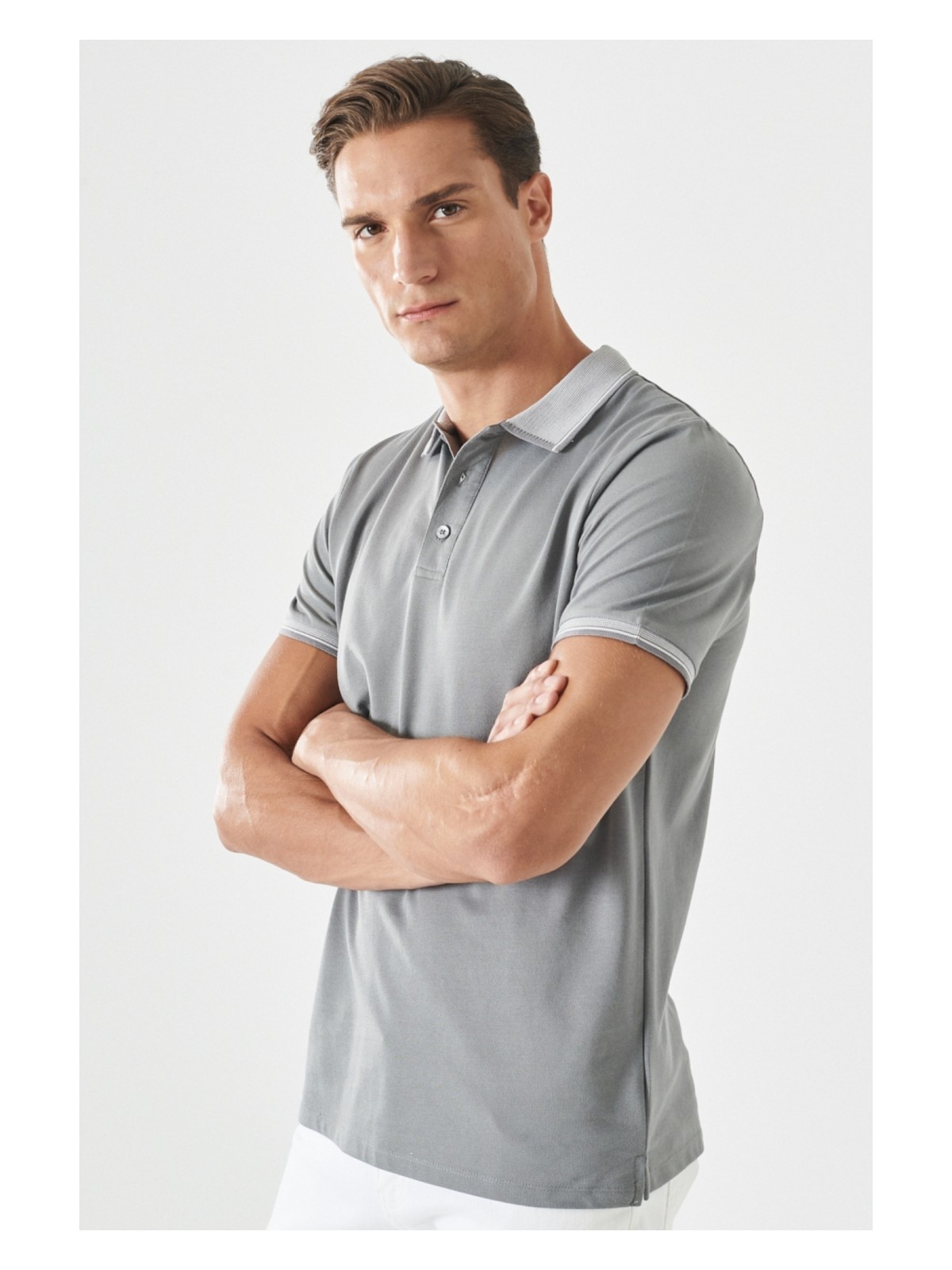 Altınyıldız Classics AC&Co / Altınyıldız Classics Erkek Çekmeyen Pamuklu Kumaş Slim Fit Dar Kesim Gri Kıvrılmaz Polo Yaka T-shirt