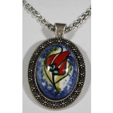 Mavi Zemin Lale Motif Kolye Ucu