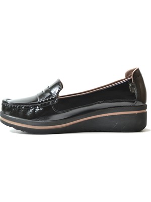 Beety 23BK01  Rugan Siyah Ortopedik Loafer Günlük Kadın Ayakkabı