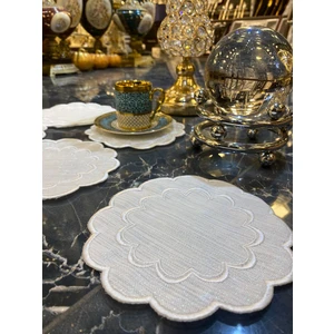 Galaxy Krem 6'lı Kokteyl Kahve Sunum Peçetesi Maraş Işi Sırma Nakış Işlemeli Sunumluk Peçete