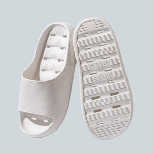 Yazlık Kaymaz Yumuşak Tabanlı Banyo Terliği Pvc (Yurt Dışından)