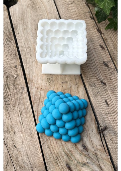 Bubble Piramit Tekli Mum Kalıbı ( Silikon ) 1 Adet