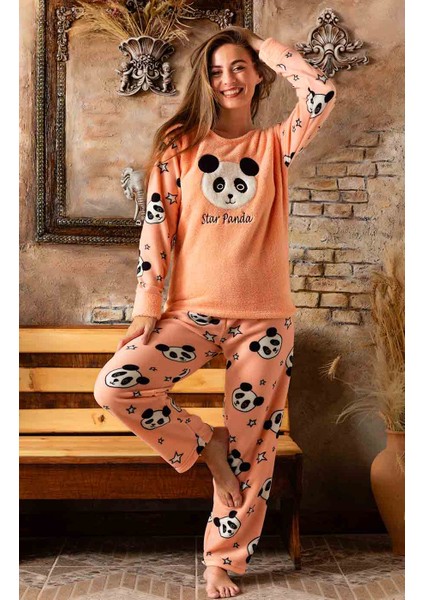 Welsof Desenli Peluş Pijama Takımı