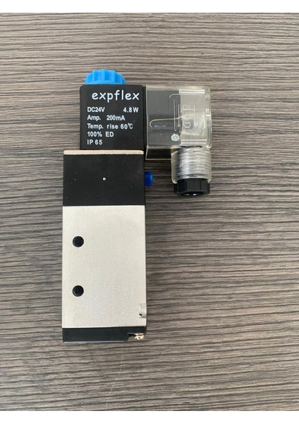 4V210-08 1/4 5/2 Tek Bobin Valf 12VDC