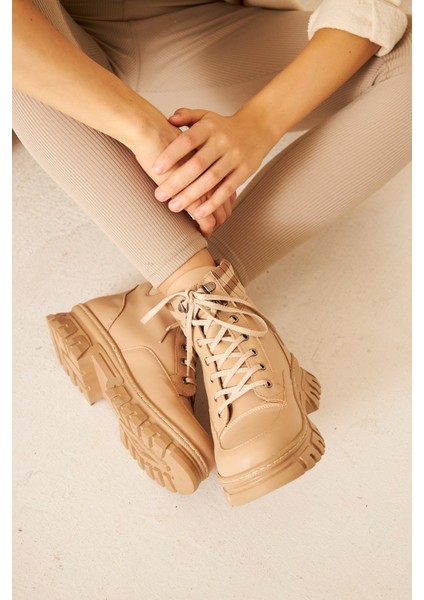 M.p Kaymaz Taban Soğuk Geçirmez Suya Dayanıklı Çoraplı Kadın Bot Postal Çizme Kışlık Bot fiyatları