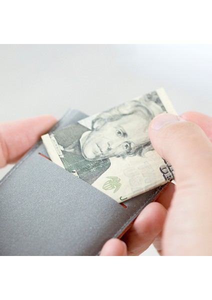 Yeşil Mor Yeni Bir Rfid Kart Tutucu Erkek Cüzdan Sihirli Ince Pull Out Cüzdan Cep Çanta Para Çantası 2019 Kadın Erkek Küçük Mini Ince Cüzdan Vallet (Yurt Dışından) indirimleri