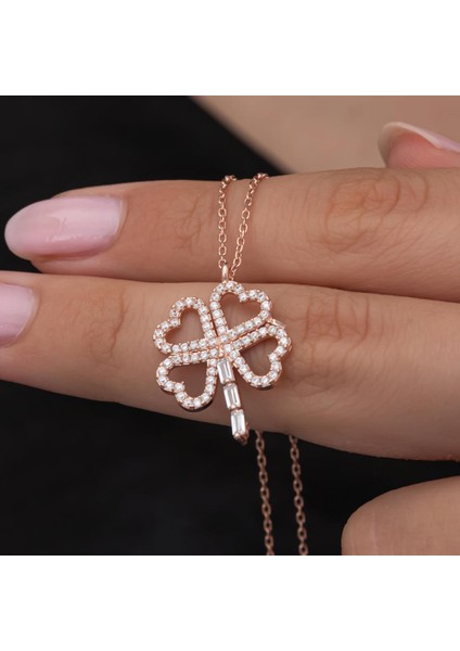 Yonca Desenli Rose Kaplama 925 Gümüş Kadın Kolye modelleri