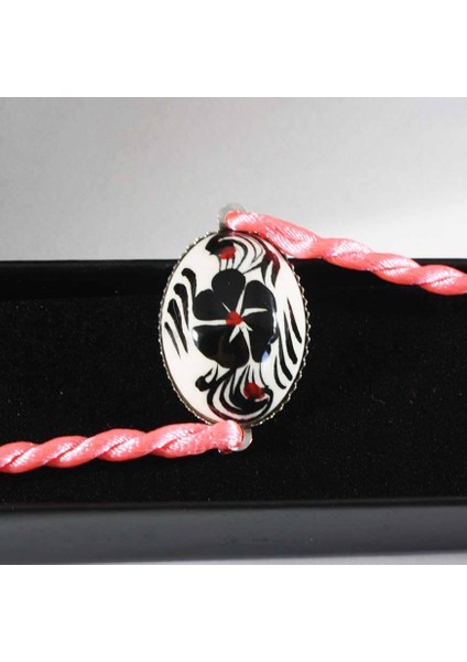 Siyah Yonca İznik Bileklik