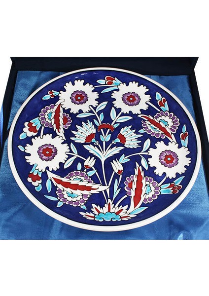 Mavi Beyaz Lotus Desenli İznik Çini Tabak