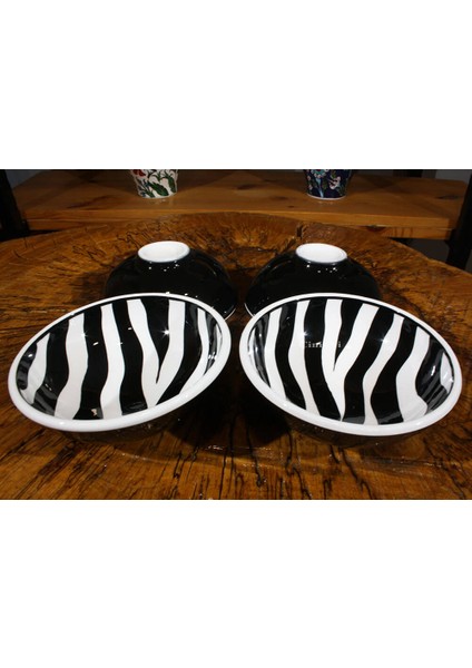 Siyah Beyaz 4lü Kase Takımı