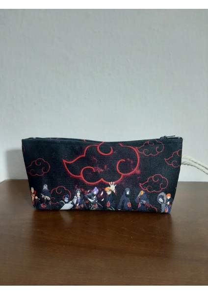 Itachi -Akatsuki Desenli Tasarım Kalemlik - Makyaj Çantası