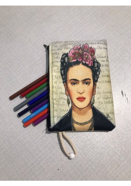 Özgür Kadın Desenli Tasarım Bez Kalemlik - Cüzdan