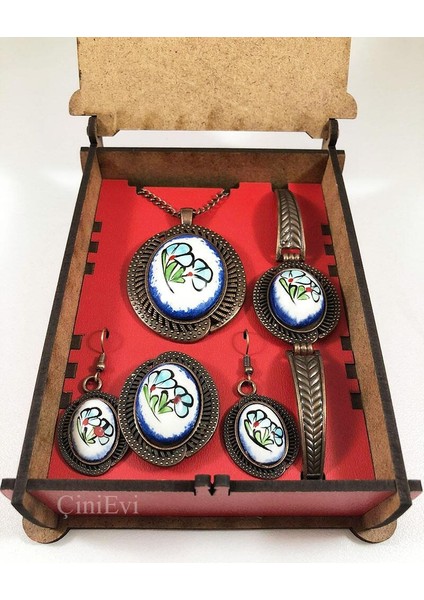 Spring Jewelry Set