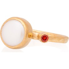 Gümüşcüm Inci ve Yakut Taşlı Yuvarlak Bayan Gümüş Yüzük Modeli