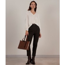 Yargıcı Önü Bağlamalı Bluz