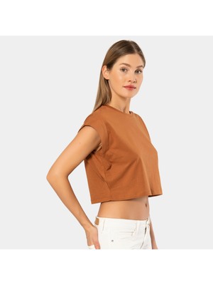 Wtshirt Türen Kadın Vatka Görünümlü Crop T-Shirt