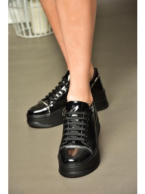 Fox Shoes R274217508 Siyah Rugan Kalın Tabanlı Spor Ayakkabı Sneakers