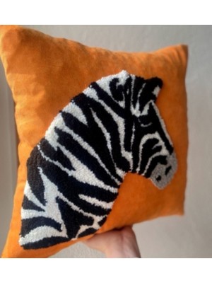 Sistaful Özel Tasarım El Işçiliği Turuncu Zebra Motifli Punch Kırlent Kılıfı 45X45