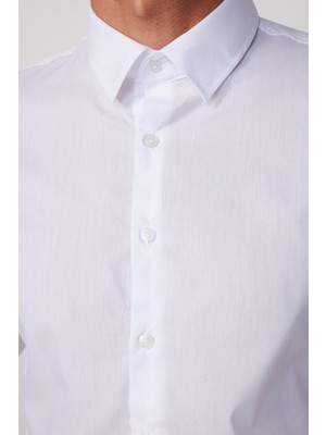 Tudors Slim Fit  Arkadan Pensli Önden Kulplu Düz Trend Beyaz Erkek Gömlek