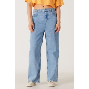 Straight Fit Düz Kesim %100 Pamuk Normal Bel Açık Mavi Jean Kot Pantolon