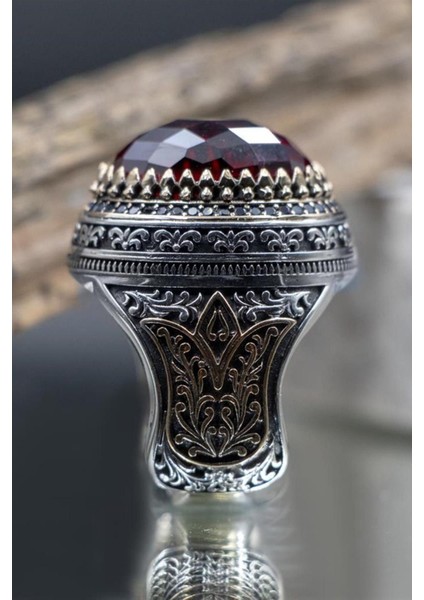 Vog Kırmızı Zirkon Taşlı Ay Yıldız Desenli Yanı Lale Motif 925 Ayar Gümüş Erkek Yüzük modelleri