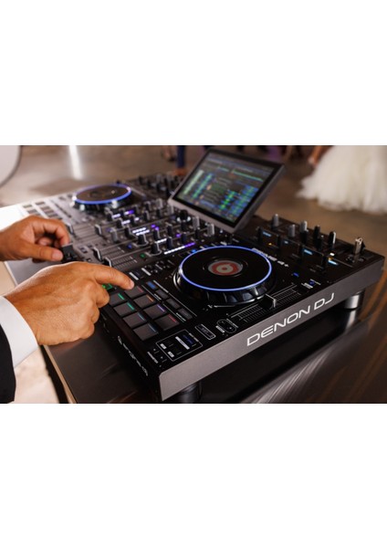 Prime 4+ DJ Controller fırsatları