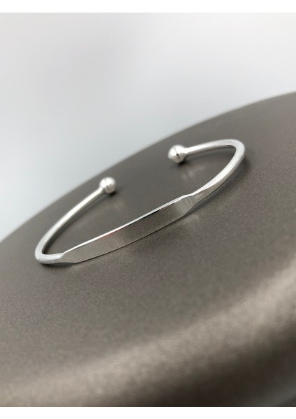 Vog Kişiye Özel Eş,çocuk ve Arkadaş Isim ve Önemli Tarihlerin Yazıldığı 925 Ayar Gümüş Bileklik modelleri