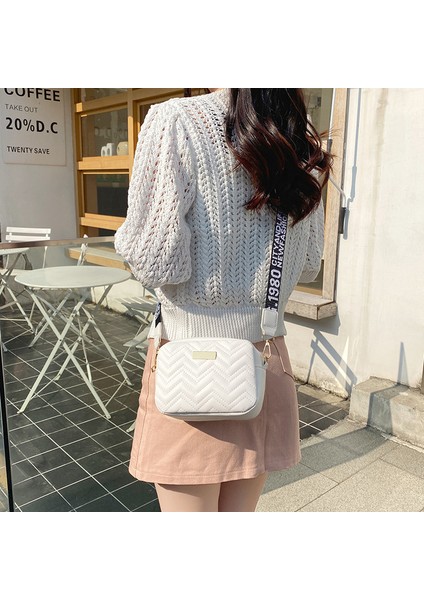 Kadın Için Askılı Eğilim Lingge Nakış Kamera Kadın Omuz Kadın Kadın Için Crossbody Çantası (Yurt Dışından) indirimleri