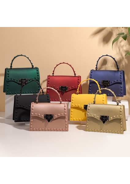 Şampanya Kadın Pvc Kadın Omuz Tasarımcı Kadın Için Crossbody Küçük Perçin Messenger Çantası (Yurt Dışından) fiyatları
