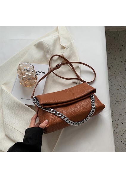 Kırmızı Leftsıde Omuz Yan Kadın Için Trendleri Tasarımcı Küçük Yumuşak Deri Crossbody Zincir ve Cüzdanlar Çantası (Yurt Dışından)