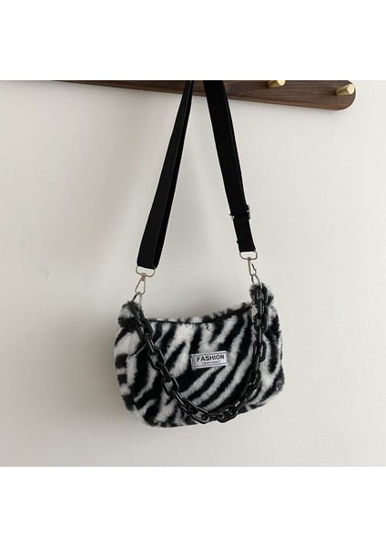 Desen Ins Kadın Zebra Desen Mini Omuz Kadın Kış Peluş Koltukaltı Leopar Zebra Desen Kabarık Bez Çantası (Yurt Dışından)