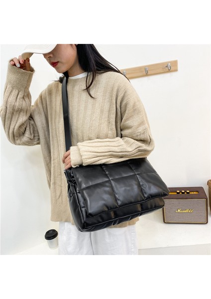 Bej Kış Kabarık Kadın Omuz Kapitone Ekose Tasarımcı Minimalist Kadın Flap Crossbody Çantası (Yurt Dışından) fiyatları