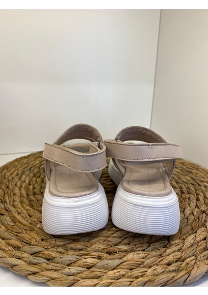 Vintage Bej Sandalet