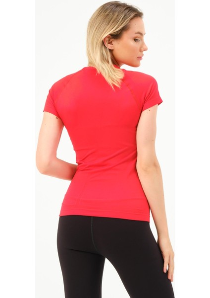 P-007899-KADIN Seamless (Dikişsiz) Yumuşak Dokulu Spor Kısa Kol T-Shirt-Kırmızı indirimleri