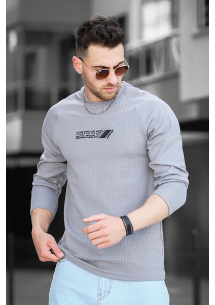 Further Enjeksiyon Baskılı Reglan Kol Slim Fit Likralı Sıfır Yaka Erkek Sweatshirt