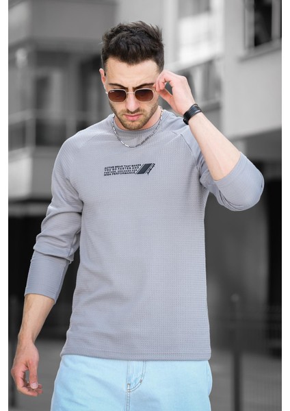 Further Enjeksiyon Baskılı Reglan Kol Slim Fit Likralı Sıfır Yaka Erkek Sweatshirt