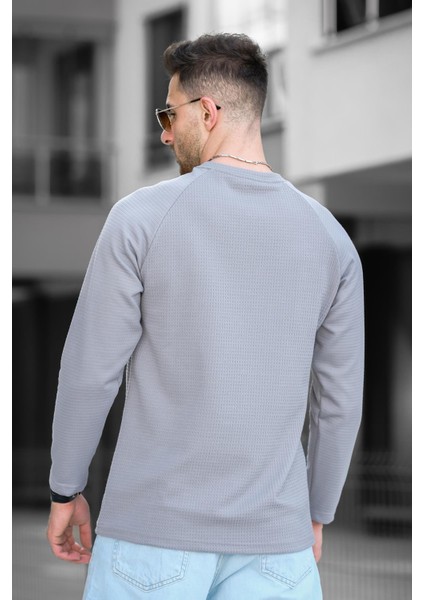 Further Enjeksiyon Baskılı Reglan Kol Slim Fit Likralı Sıfır Yaka Erkek Sweatshirt