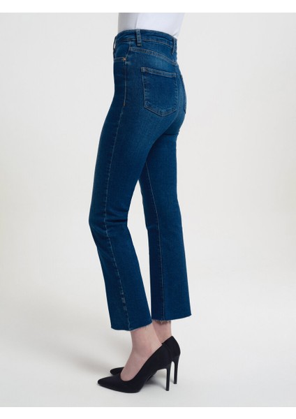Crop Flare Slim Fit Kadın Pantolon