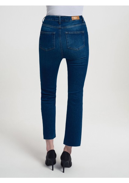 Crop Flare Slim Fit Kadın Pantolon