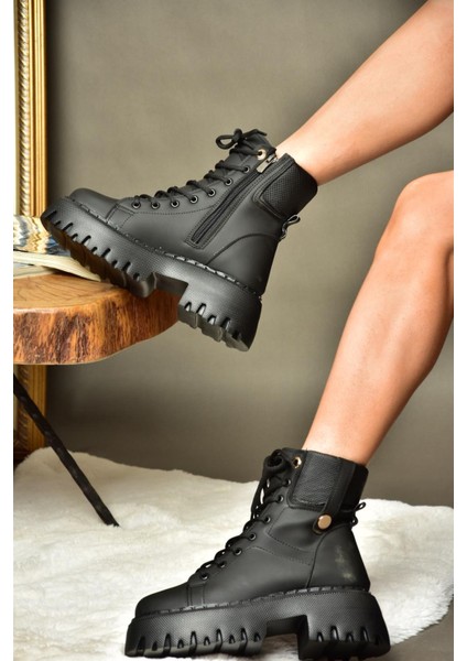 R973970109 Siyah Kalın Tabanlı Günlük Kadın Bot modelleri