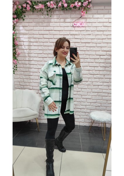 Derin Boutique Kadın Kaşe Oduncu Keçe Kumaş Oversize Kare Desenli Kışlık Kalın Gömlek