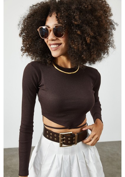 Kahverengi Biye Detaylı Crop Kaşkorse Bluz 2KXK2-45853-18 fırsatları