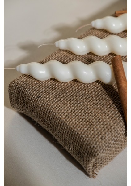 Burgu Şamdan 2'li Set Mum Dekoratif Kokulu Doğal % 100 Soya Wax fiyatları