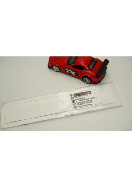 Volkswagen Passat Yeni Nesil Parlak Siyah Abs Orjinal Bagaj Yazı indirimleri